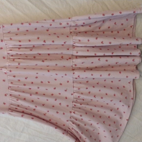Size Large pink cottagecore dress flowers Women - Picture 6 of 9